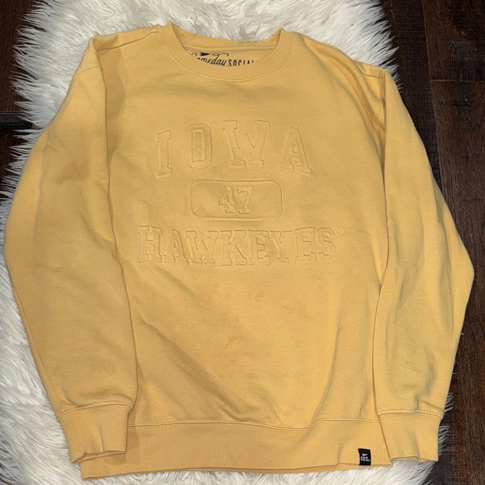 47 Gold/Tan Iowa Hawkeyes Crewneck Sweatshirt